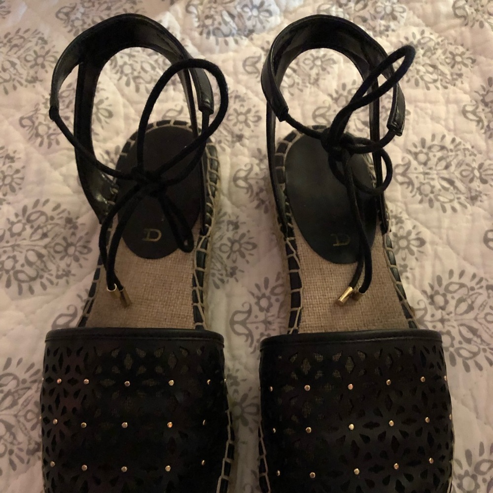 Shoes - Picture 3 of 3